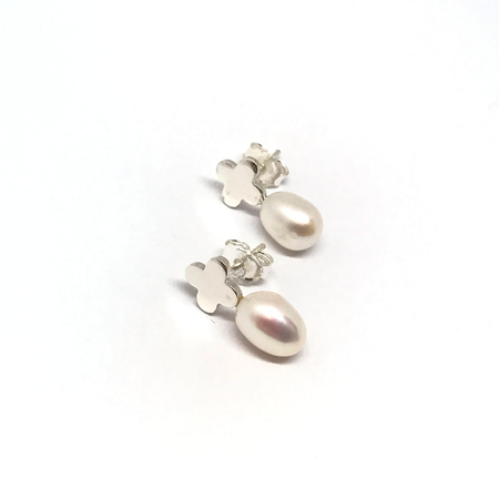 Aros con perla nuevo