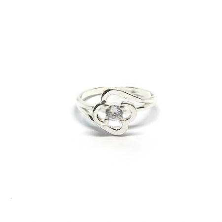 Anillo estilo flor con cubic