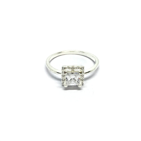 Anillo con cubic cuadrado combinado