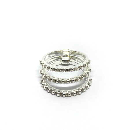 Anillo triple medio sin fin