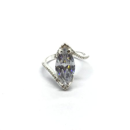 Anillo estilo doble con cubic central y en bordes