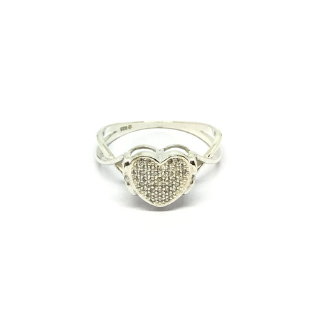 Anillo con corazon y cubic