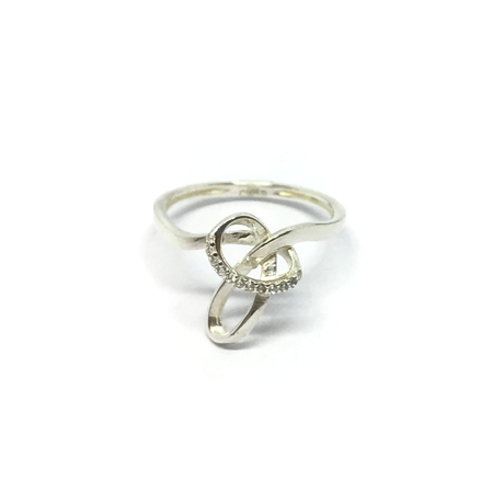 Anillo nudo con cubic