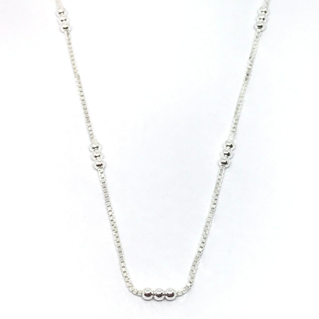 Cadena linea italiana con bolitas de 40cm