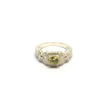 Anillo con cubic y flores