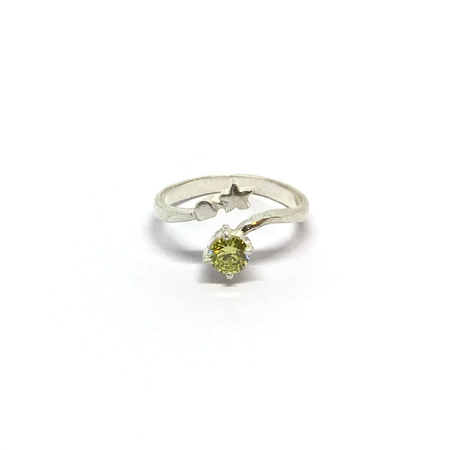 Anillo abierto estrella con cubic
