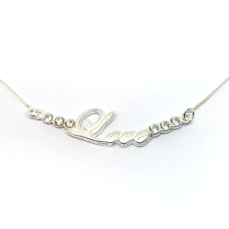 Gargantilla LOVE con cubic