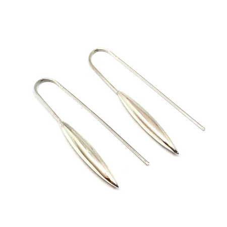 Aros pasantes con gota alargada
