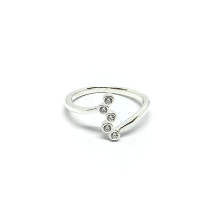 Anillo estilo susanitos con cubic