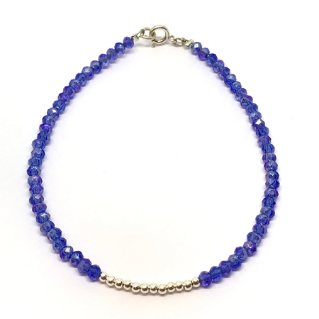 Pulsera de cristalitos en colores varios con centro de bolitas