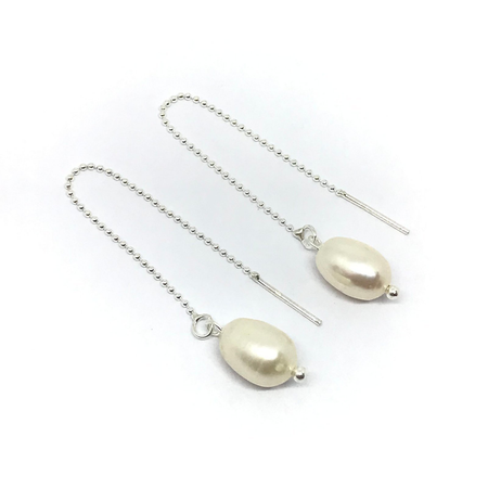 Aros pasantes con cadena y perla
