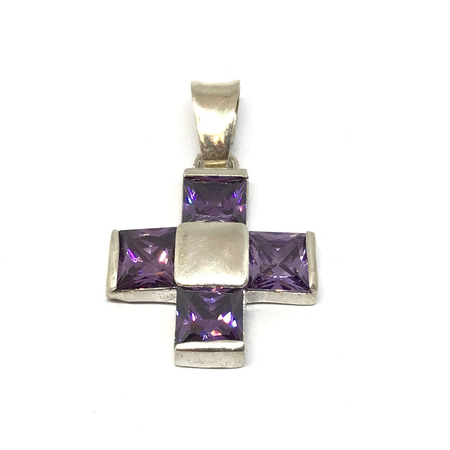 Dije de cruz con cubic en colores varios
